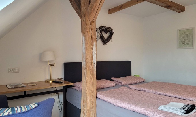 Krummenhagen Appartement | Vacation room 2 - RUMPELSTILZ baking and brewing barn