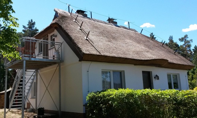 Wieck auf dem Darss Appartement | Vacation under a thatched roof - vacation apartment Strandgut for max. 2 persons
