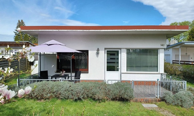 Rothenkirchen Maison | Vacation with dog, vacation home, 150m to the natural beach, fence + winter garden