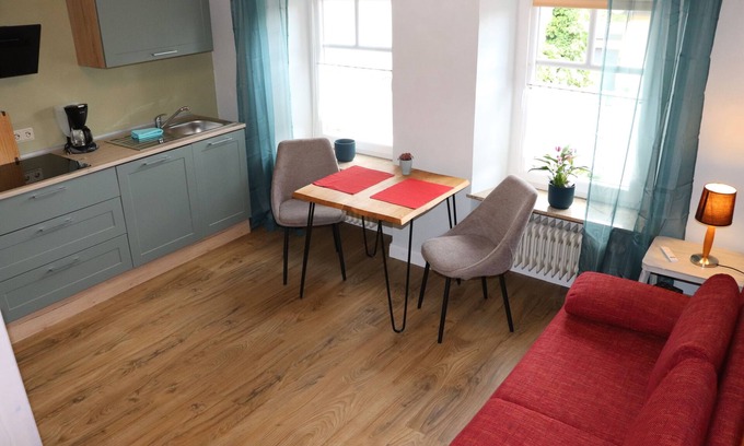 Burgen Appartement | Vacation with the winegrower with use of the garden - Own restaurant
