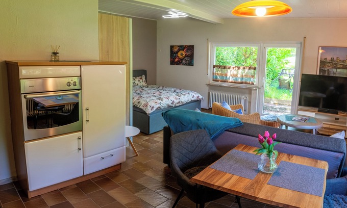 Burgen Appartement | Vacation with the winegrower with use of the garden - own restaurant