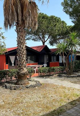 San Giorgio-Librino-San Giuseppe la Rena-Zia Lisa-Villaggio Sant'Agata Chalet De Ski | VACCARIZZO BEACH GARDEN