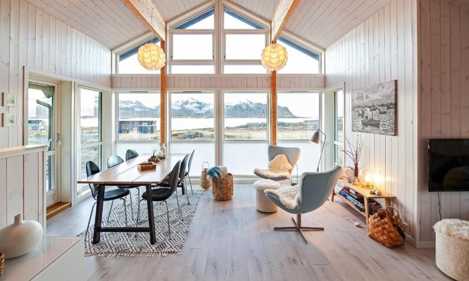 Flakstad Maison | Vaeranes- Ny hytte med flott utsikt