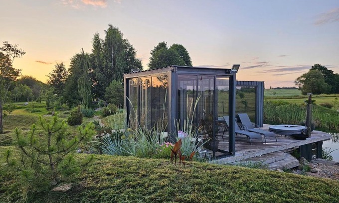 Lithuania Maison | Vaitų Riešutynė - Small shipping container house