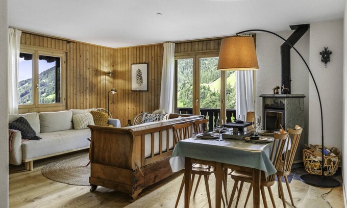 Val d'Illiez Appartement | Val d'Illiez, 6 pers Balcony & view - parking