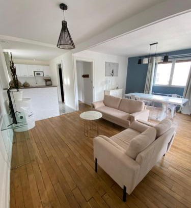 Luxeuil-les-Bains Appartement | Valentin