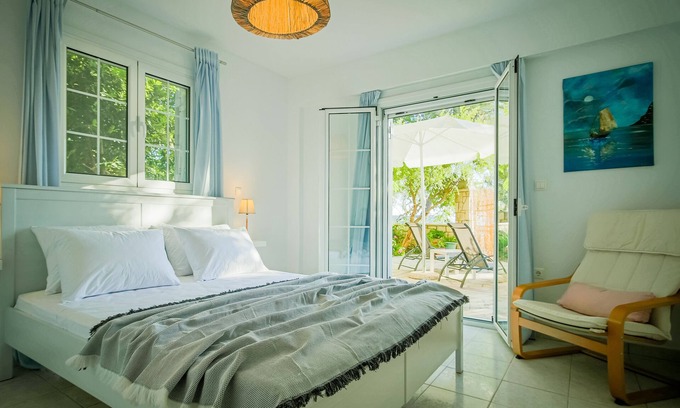 Xirokastello Appartement | Valeroso Apartment sea view 3 minutes from the beach