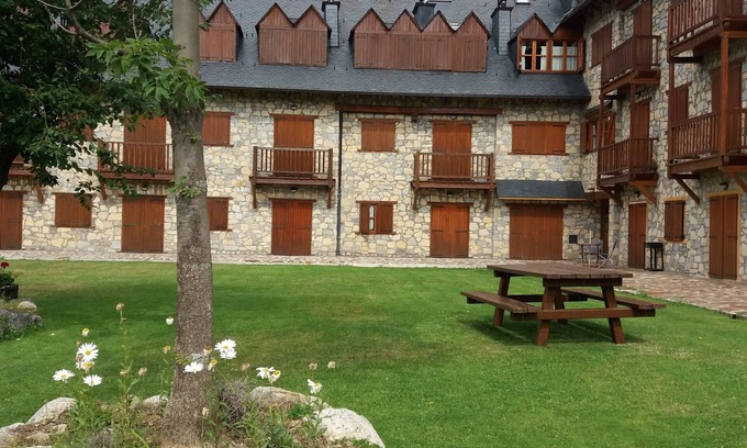Pla de l'Ermita Appartement | Valle de Boï , appartement au Pla de l'Ermita , idéal pour les randonnées