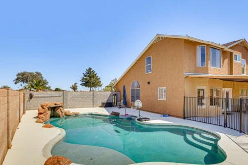 La Buena Vida Maison | Valley View Retreat