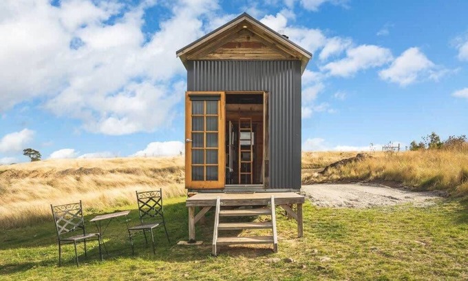 Monegeetta Maison | Valley View Tiny House by Tiny Away