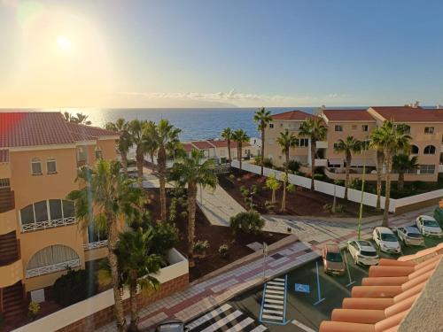 Playa San Juan Appartement | ValMar Apartamento Vista Océano , parking