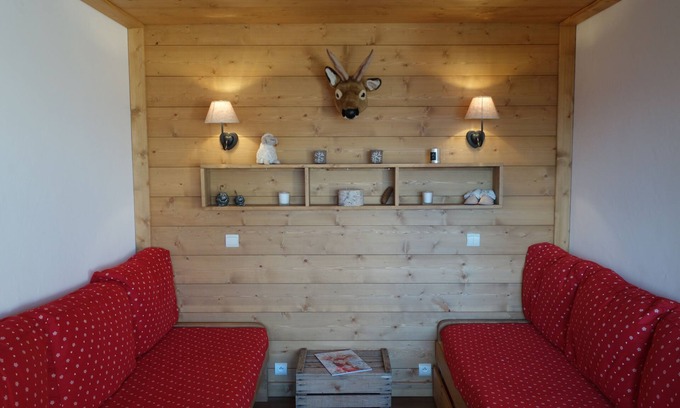 Les Avanchers-Valmorel Appartement | VALMOREL-APPART RENOVE (2 à 5pers)- SKI AU PIED- A 100m du VILLAGE - Classé 3 *.