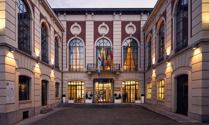 Saint-Laurent Hôtel | Van Der Valk Sélys Liège Hotel & Spa