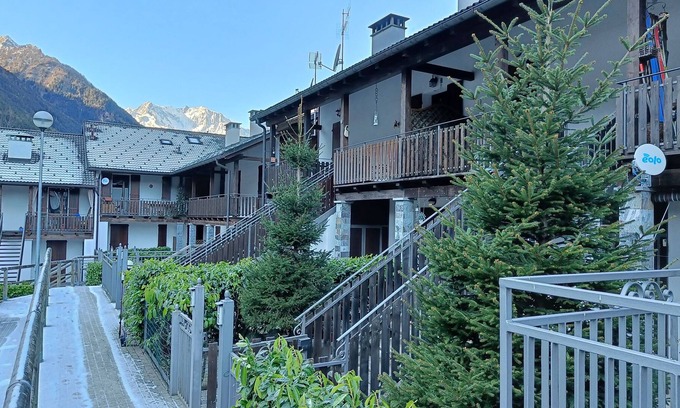 Vanzone con San Carlo Appartement | Captivating 4-Bed House in Vanzone, Monte Rosa