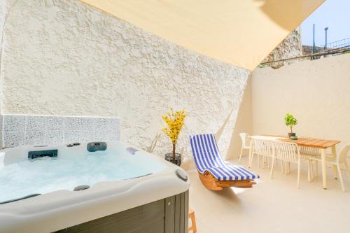 Vauban Appartement | Vauban, Notre Dame de la Garde, 3 chambres, terrasse, jacuzzi