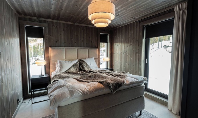 Nes Cabine | Velkommen til Kveldsro – en familievennlig hytte i hjertet av Nesfjellet.