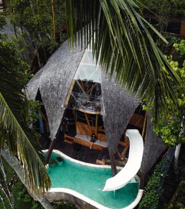 Sidemen Cabine | Veluvana Mountain