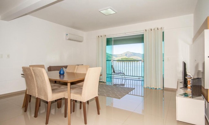 Caieira Appartement | Venha curtir essa maravilha! Frente para o mar!