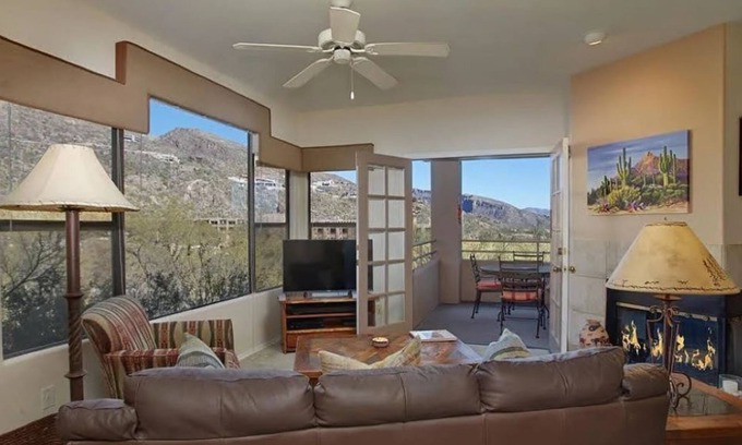 Tucson Copropriété | Ventana Canyon Luxury Condo - Panoramic Mtn Views, 2000 per month June - Aug