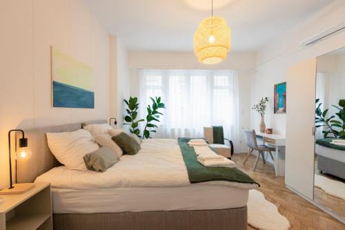 Lagymanyos Appartement | VentoBudapest with 1 optional PARKING, 4rooms & 4bathrooms