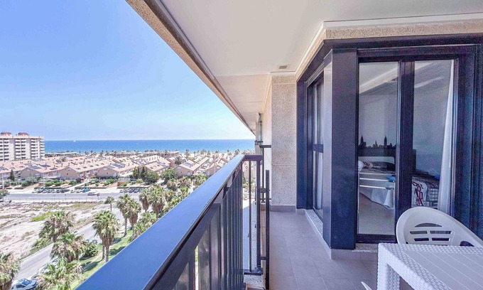La Malva-rosa Appartement | Veramar Beach apartment, with terrace and parking, in front of the beach