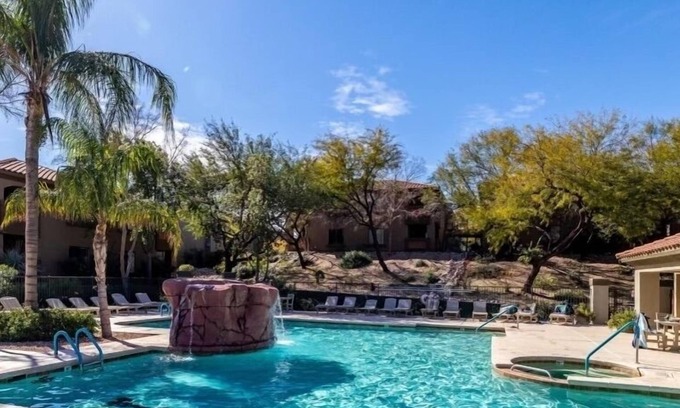 Tucson Copropriété | Veranda at Ventana Adorable top floor 1-bedroom condo, Dog friendly