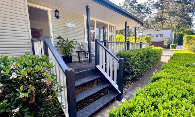 West Pennant Hills Maison | Verandah @ West Pennant Hills with Kingsize Bed and off street parking