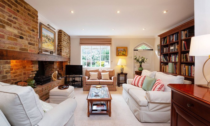 Hillside Maison | Une propriété classique et pittoresque avec belle terrasse sur le toit à Wimbledon (Veeve)