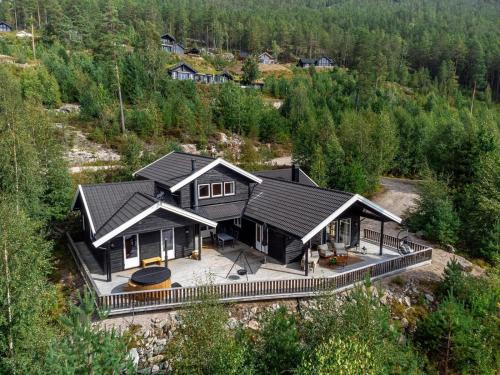 Vradal Maison | Verhøf Hytte - 9p - With Sauna & Hot Tub