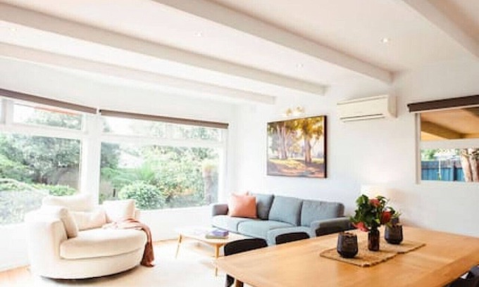 Belmont Maison | Very Cool Mid Century, Pet Friendly Urban Oasis