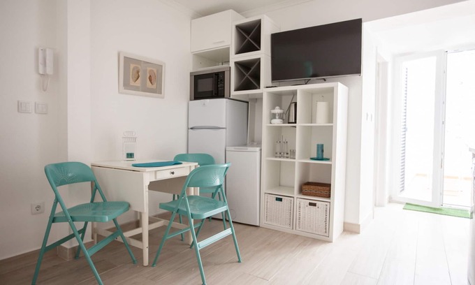 Ericeira Appartement | Très bel appartement (T1) au coeur d'Ericeira, de bon goût et confortable