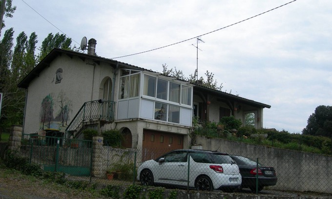 Pineuilh Villa | maison de campagne très agréable.