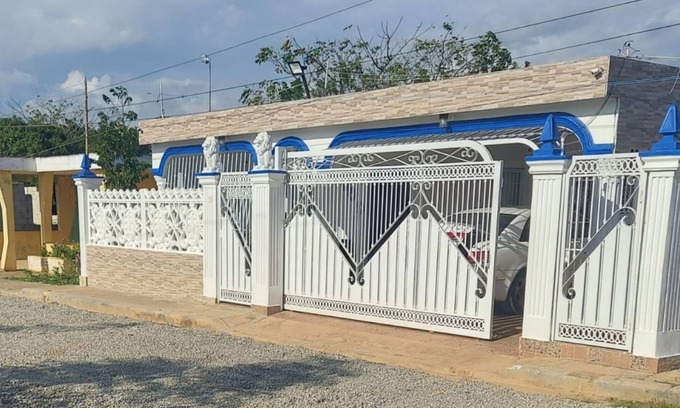 Santo Domingo Maison | Very peacefull place,15 minute from airport and the beach, supermarket 4 min