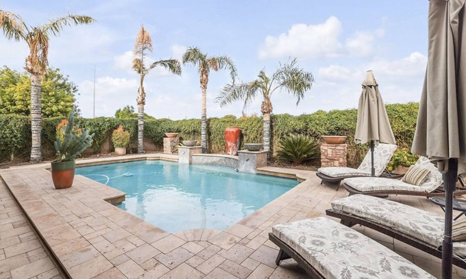Gilbert Maison | Very private, upgraded family friendly getaway w/pool & luxurious hot tub!