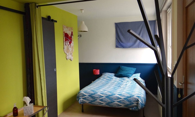 La Chapelle-sur-Furieuse Appartement | Gîte 3* très calme, sur le Sentier reliant Salins-les-Bains et Arc-et-Senans