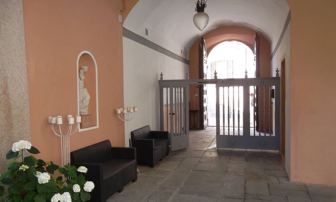 Luino Appartement | Vesna Loft à Luino Bâtiment historique