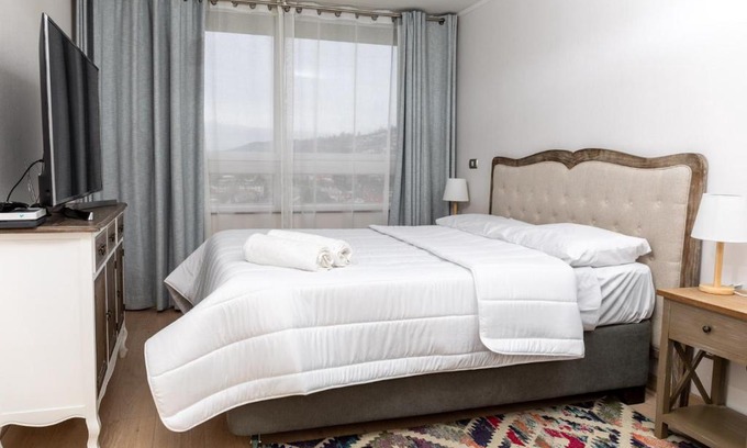 Vina del Mar Appartement | Viña Retreat - 2BR W/Pool, Wifi & Parking