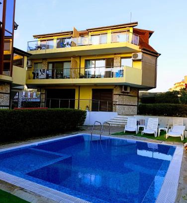 Sozopol Appartement | Via Sunride - Twin Maisonette Apartments by the sea
