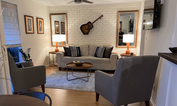 Diamondhead Copropriété | Vibez on the Lanai @ Diamondhead