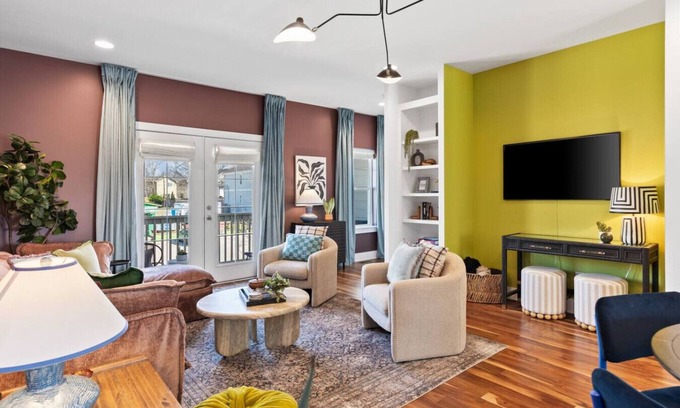 The Nations Maison | Vibrant Home in The Nations w/ Garage, Walk to Restaurants & Shops