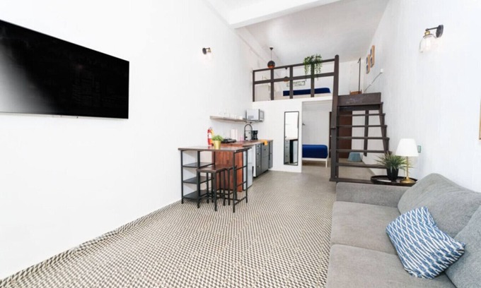 Puerta de Tierra Appartement | Stylish Stay near from Cafes Beach and Festivities