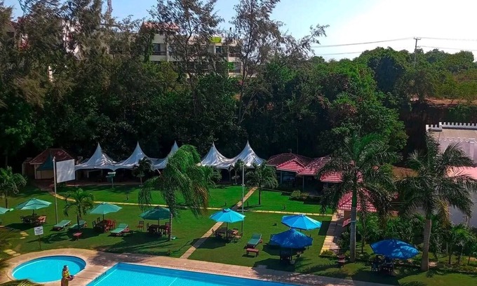 Shanzu Appartement | Vibrant vacation apartment at Shanzu