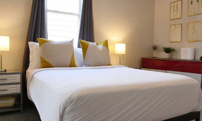 Tulane - Gravier Maison | Victorian Shotgun | 10 minutes to French Quarter