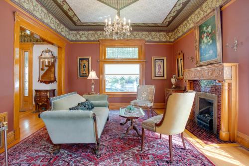 Cheesman Park Appartement | Victorian-Style Cheesman Park Apt - 2 Mi to Dtwn