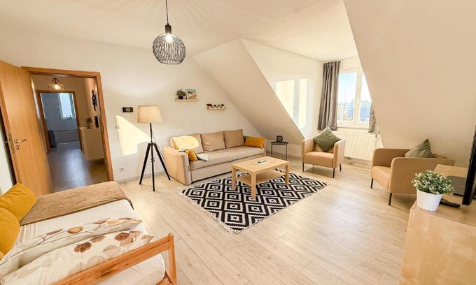 Sußenbrunn Appartement | Vienna's Nature Corner - charming rooftop family apartment