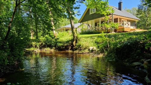 Anyksciai Maison | Viensėdis