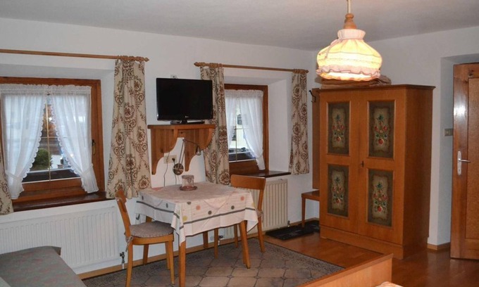 Achenkirch Appartement | Vierbettzimmer mit Dusche und WC - Landhaus Mayer