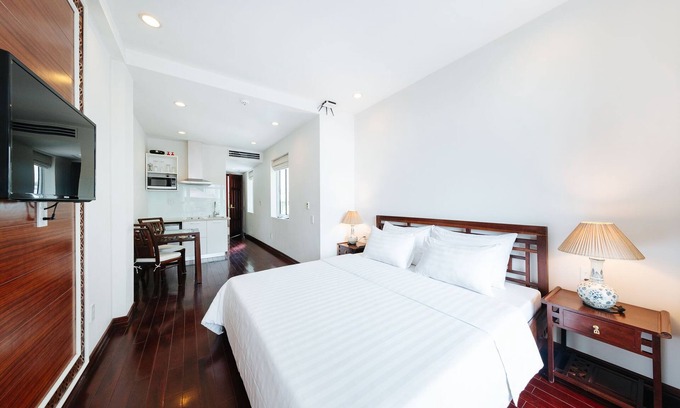 Old Quarter Appartement | VietHOME - Door step to Hoan Kiem Lake