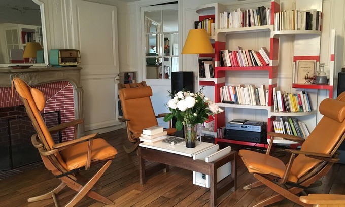 Les Iles Appartement | vue sur la seine ile saint louis 2 pièces de caractère
