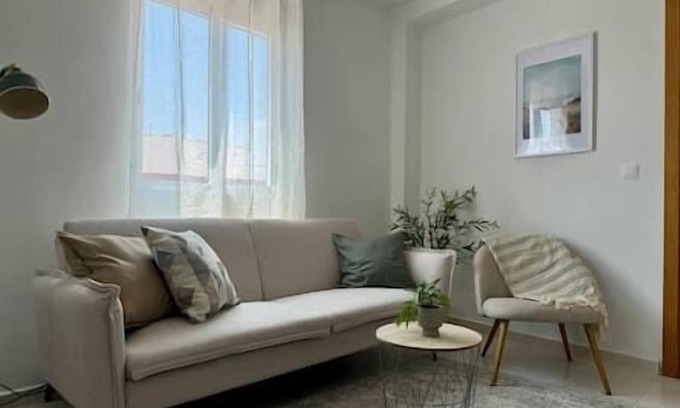 Alaquas Appartement | Views of the Castell de Alacuas